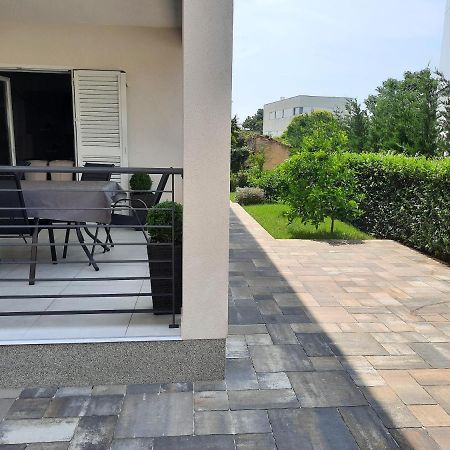 Holiday Home Bajlo Apartment With Three Bedrooms Zadar Buitenkant foto