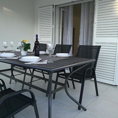 Holiday Home Bajlo Apartment With Three Bedrooms Zadar Buitenkant foto