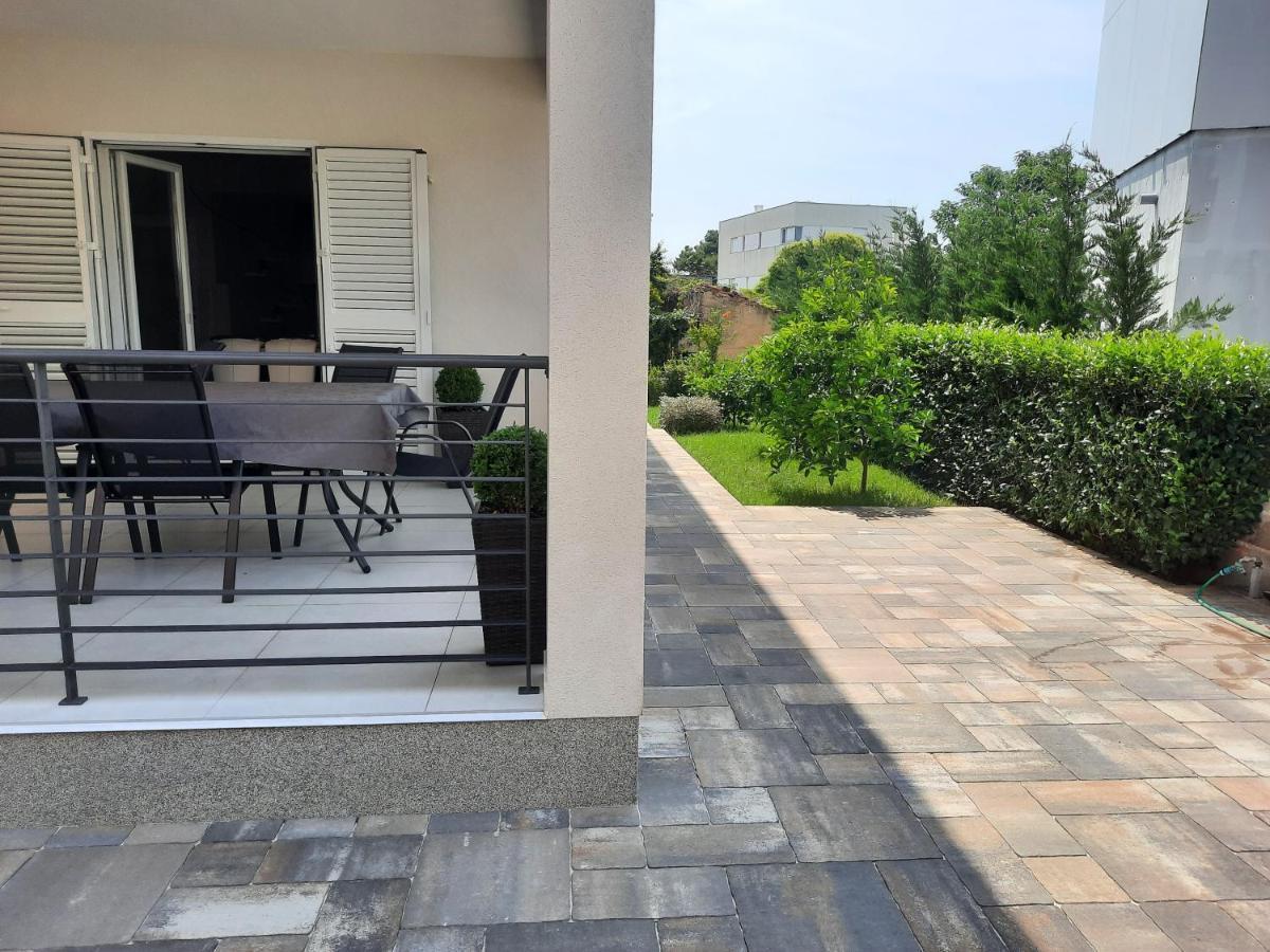 Holiday Home Bajlo Apartment With Three Bedrooms Zadar Buitenkant foto