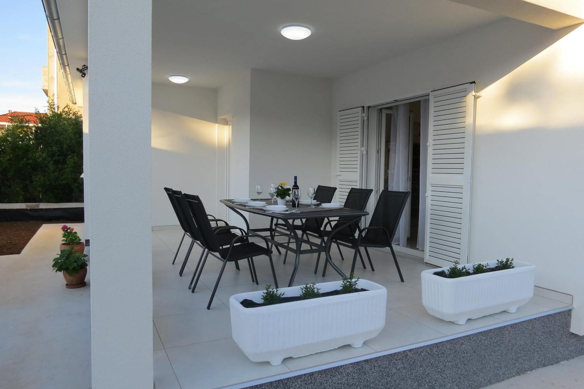 Holiday Home Bajlo Apartment With Three Bedrooms Zadar Buitenkant foto