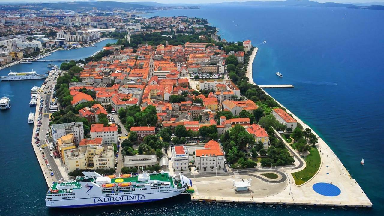 Holiday Home Bajlo Apartment With Three Bedrooms Zadar Buitenkant foto