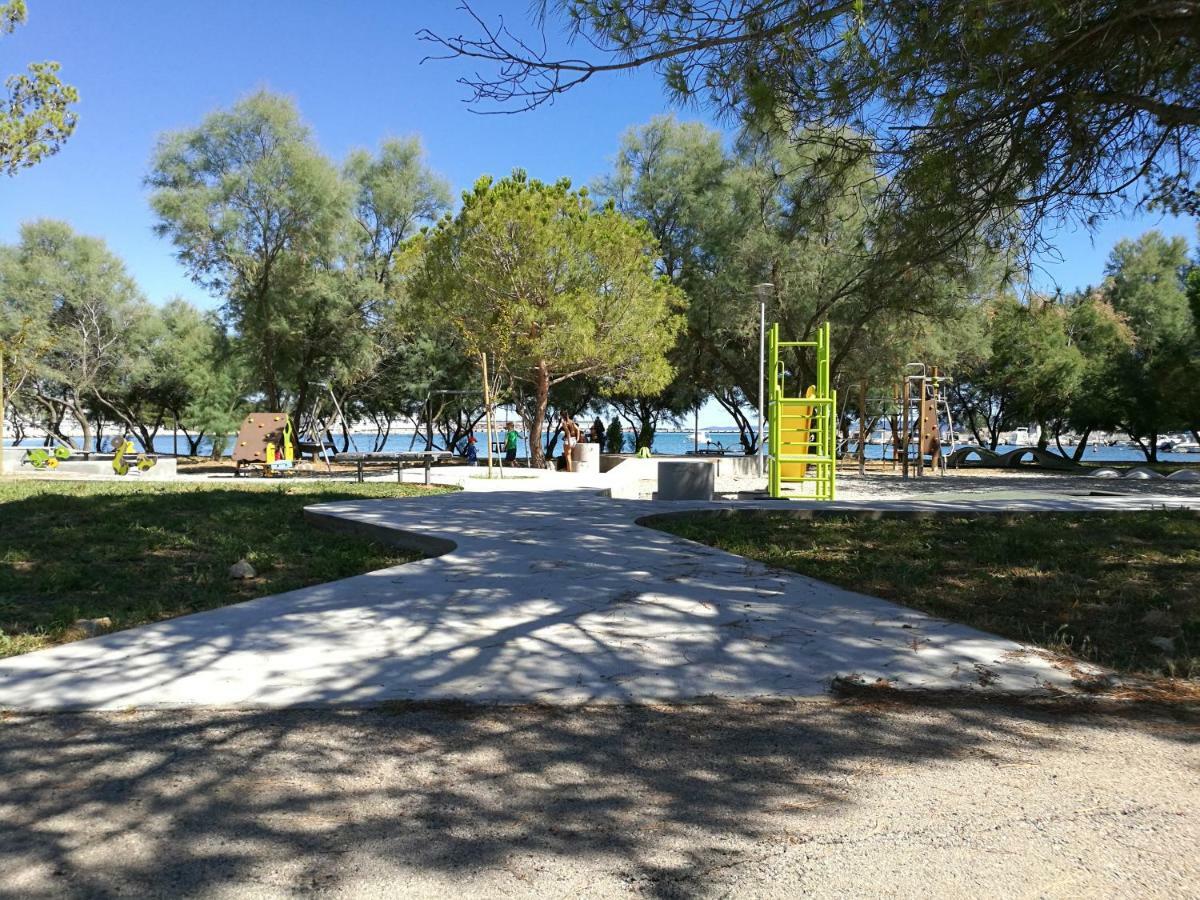 Holiday Home Bajlo Apartment With Three Bedrooms Zadar Buitenkant foto